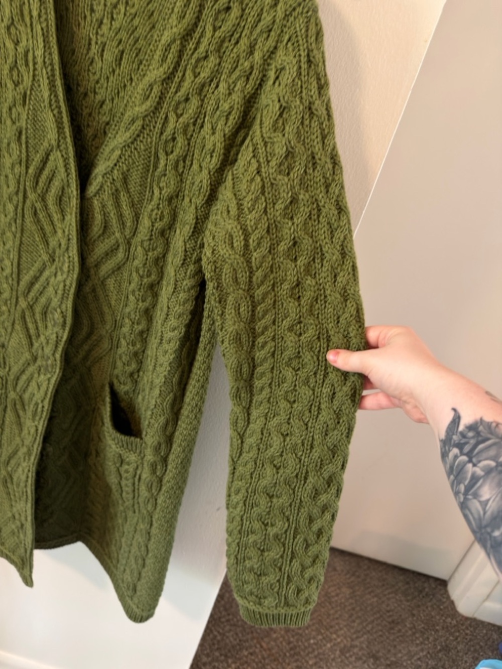 Aran Crafts Boyfriend Cardigan Sweater XL Green 100% Merino Wool Made in Ireland - Picture 3 of 7
